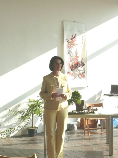 Eröffnungansprache von Frau Dr. Selling, der 2. Vorsitzenden der Deutsch-Japanischen Gesellschaft zu Rostock
