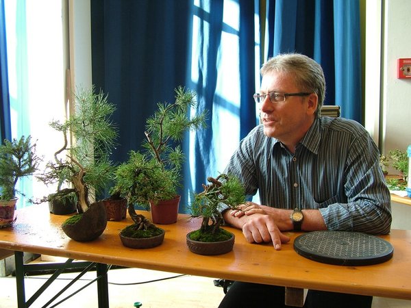 Manfred Jochum mit seinen Shohin