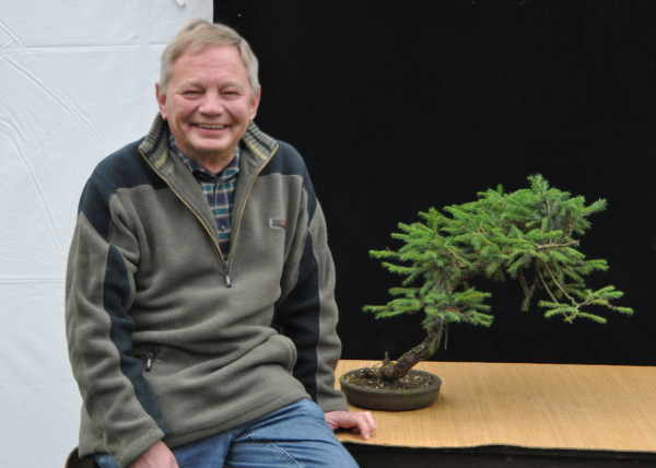 Kleiner Mann, kleiner Baum - Kontrast zu Reinhold.