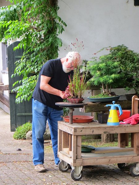 Gastgeber bei der Arbeit