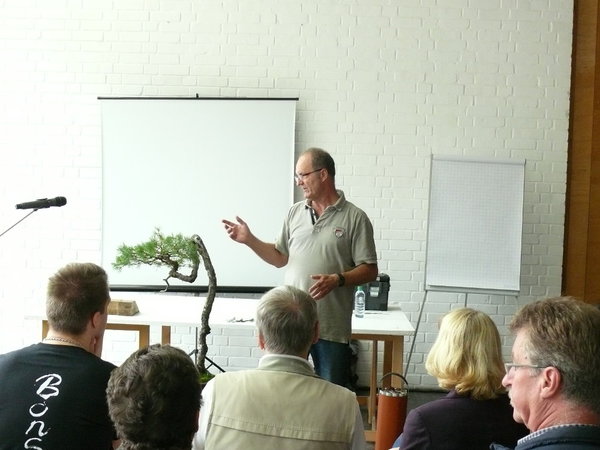 Demo von Achim Sichma, eine Literatengestaltung, zu der viel wertvolles Wissen vermittelt wurde