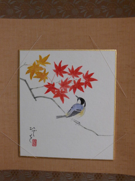 Herbstlicher Ahorn mit Meise