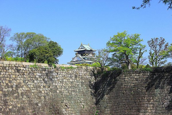 04_Osaka_Castle_a_f.jpg