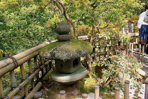 018_Golden_Pavilion_a_f.jpg