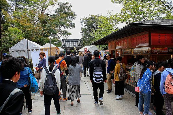 021_Golden_Pavilion_a_f.jpg