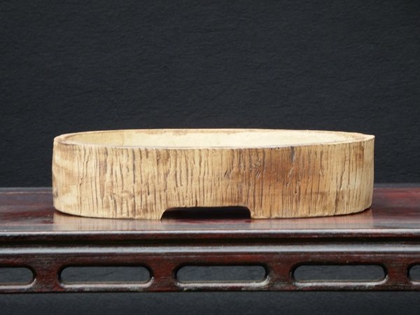 2016-HellHolz-Oval-Braunstein-26x21x5,8.JPG