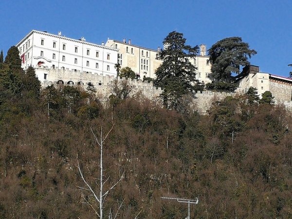 Castel Brando