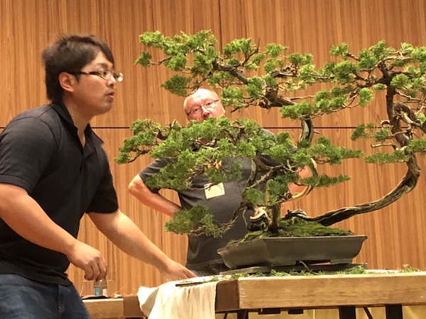 hochkonzentrierter Yoshihiko Moriyama
