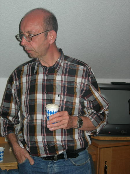 Reiners schöne Haube in besonders wertvollem Glas.