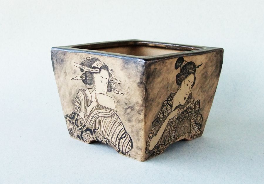 k-075 Geisha Ausschnitt e.jpg