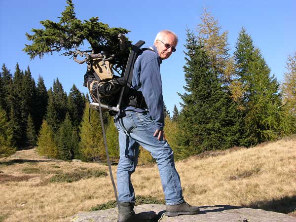 Nun muss das Ding zurück zum Auto: 2 Stunden Marsch mit 30 kg.