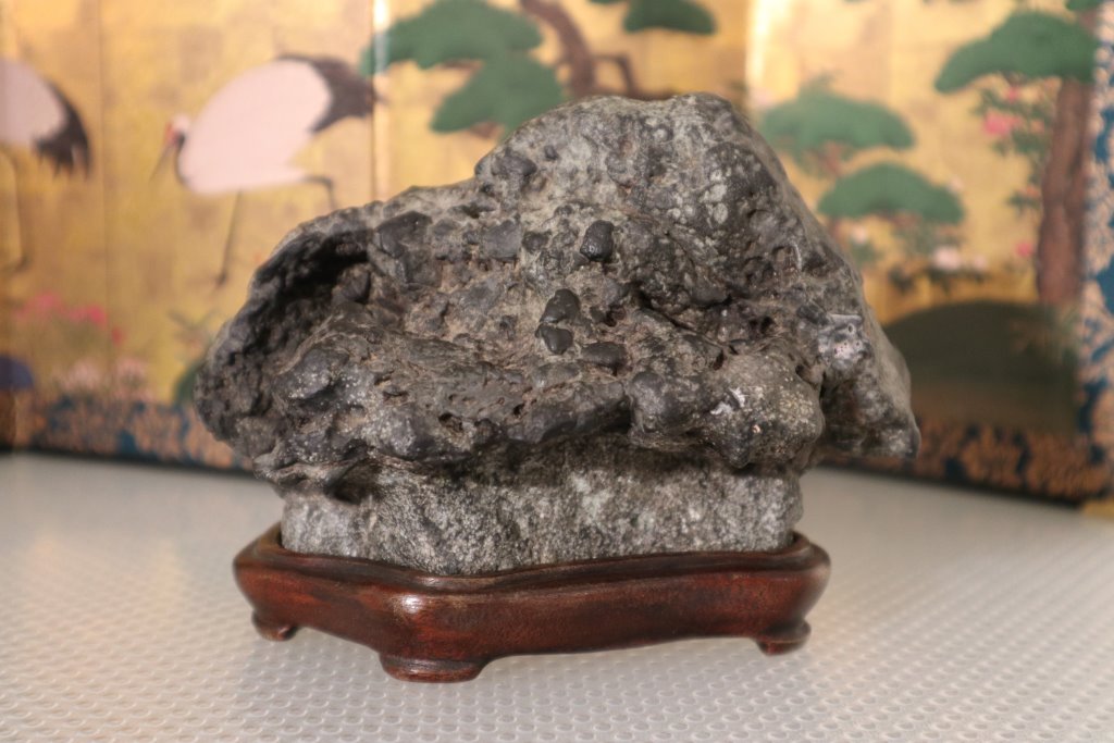 15 x 9 x 11 cm  (LxBxH)