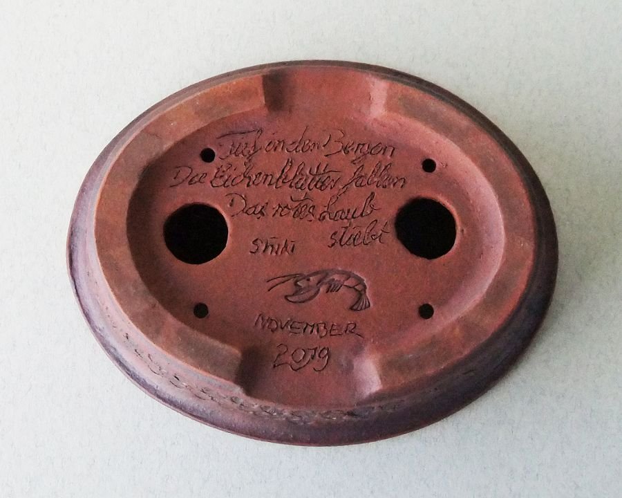 k-m054-1925 Oberfläche antik c.jpg