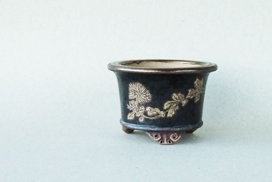 k-054 rund 2002 Chrysanthemen c.jpg