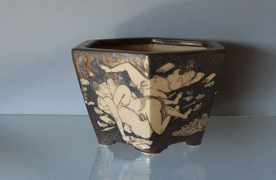k-150 Shunga Gold b.jpg