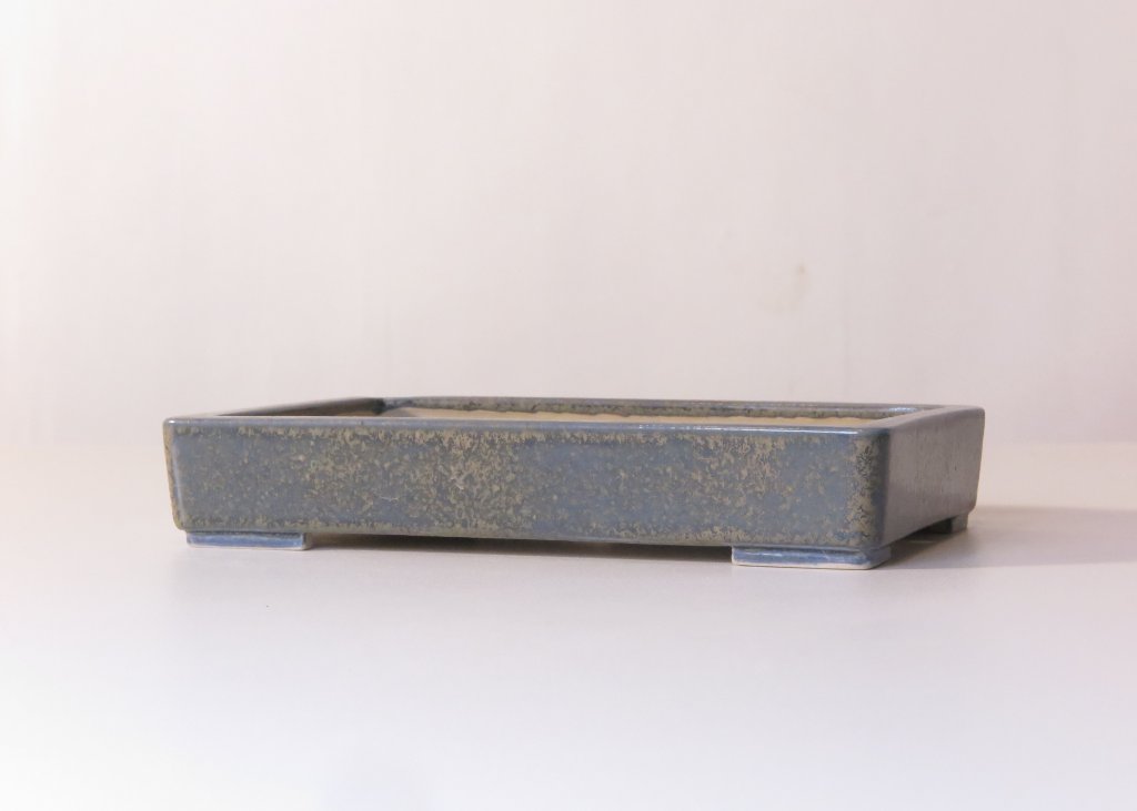 Nr. 2072  Grösse: 17.8 x 12.7 x 3.3 cm
