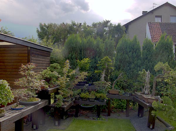 Photoshop, heller aber weniger Details in den Wolken.