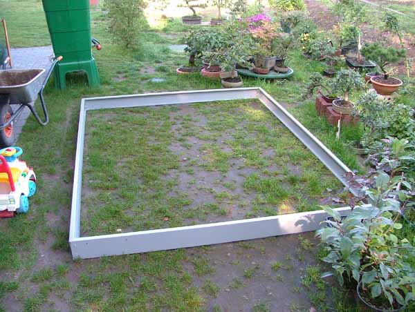 Das Alu-Fundament ist zusammen gebaut.