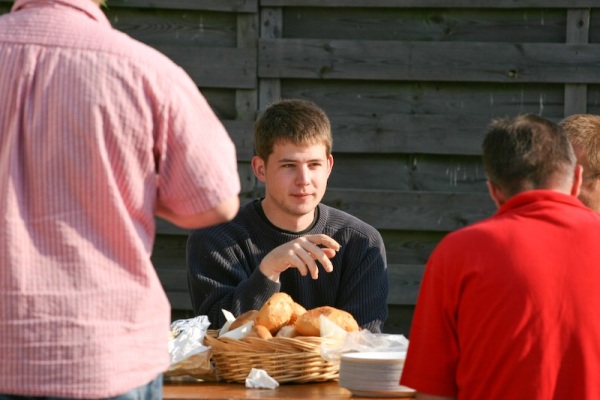 Martin beim Frühstück.jpg
