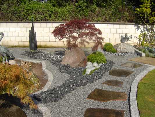 Garten fertig.jpg